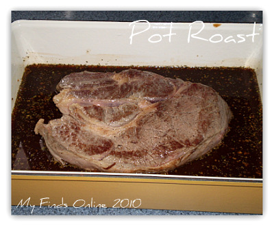 Basic Beef Pot Roast / myfindsonline.com