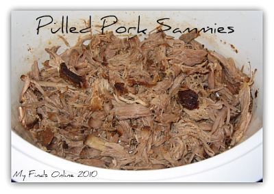Crockpot BBQ Pulled Pork Sammies / myfindsonline.com
