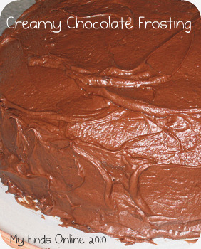 The Perfect Homemade Creamy Chocolate Frosting / myfindsonline.com