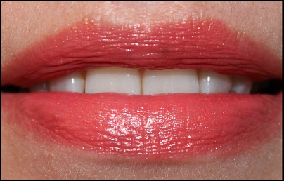 Revlon Coralberry Super Lustrous Lipstick swatch