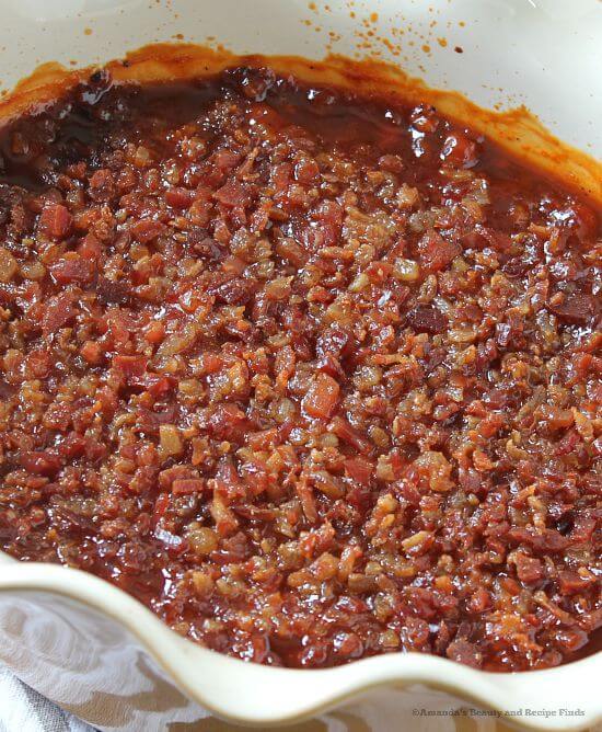 Southern Style Baked Beans / myfindsonline.com