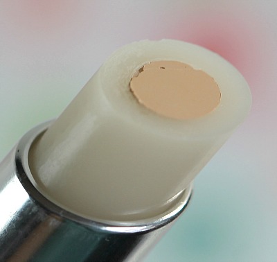 Benefit Fake Up Crease-Control Hydrating Concealer