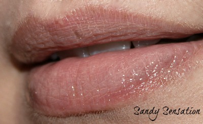 Maybelline Dare To Go Nude Sandy Sensation Color Elixir Lip Gloss Swatch