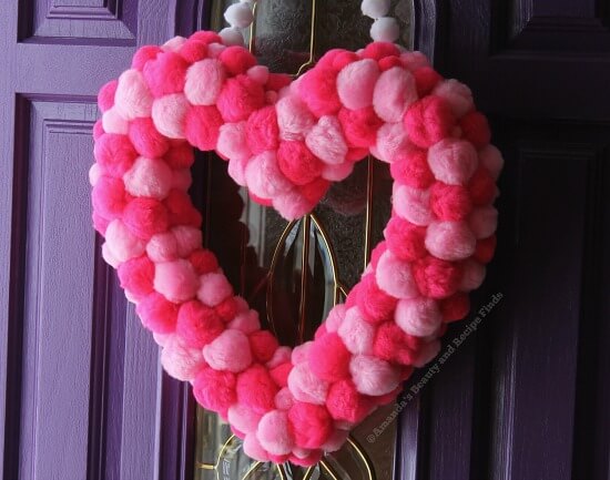 How To: DIY Pom Pom Valentine's Day Wreath