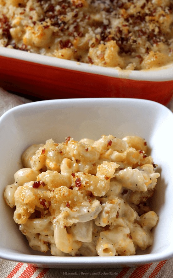 Chicken and Bacon Smoky Mac and Cheese / myfindsonline.com