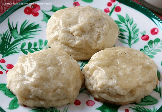 Kentucky Butter Cake Cookies / myfindsonline.com