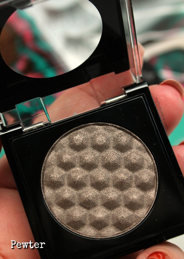 Prestige Cosmetics True Metals Eyeshadow in Pewter / myfindsonline.com