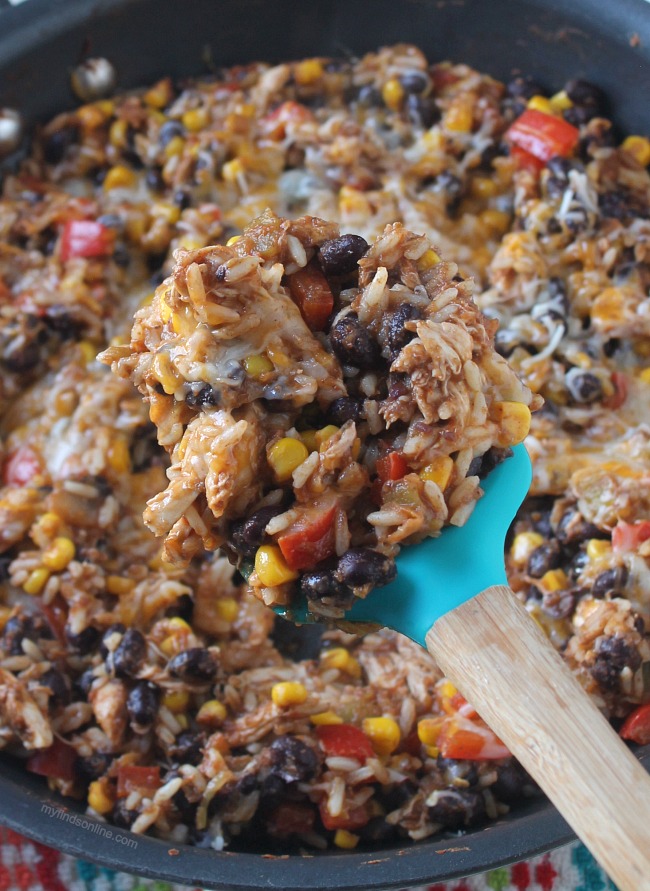 One Pan Mexican Chicken and Rice / myfindsonline.com