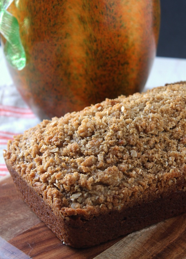Pumpkin Bread With Streusel Topping