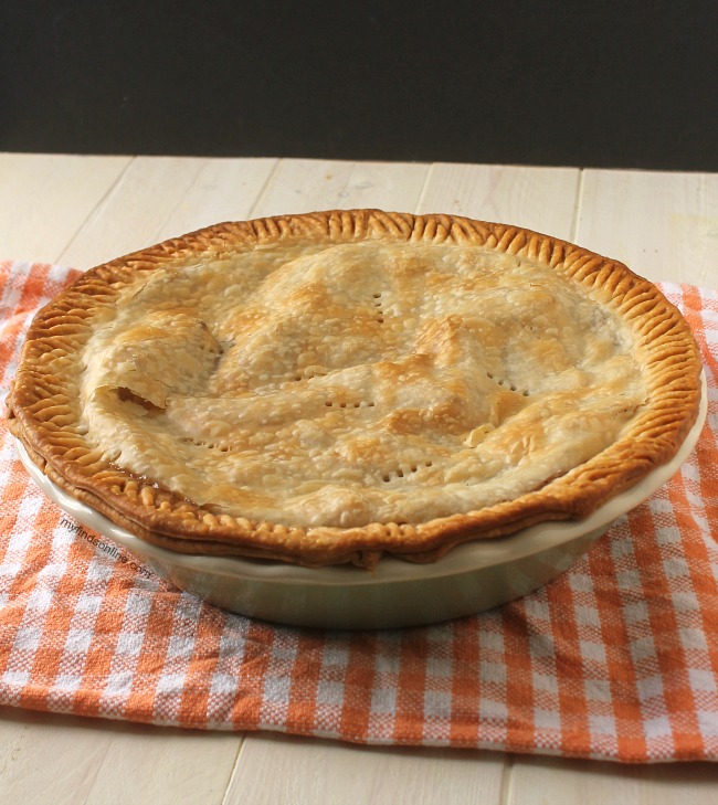 Quick and Easy Homemade Apple Pie / myfindsonline.com