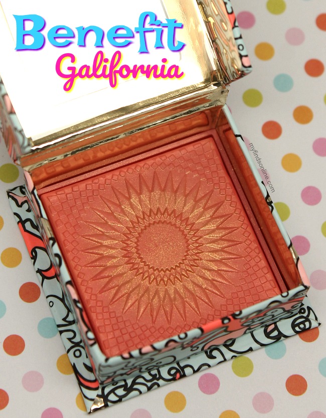Benefit GALifornia Blush Review, Pics and Swatches / myfindsonline.com